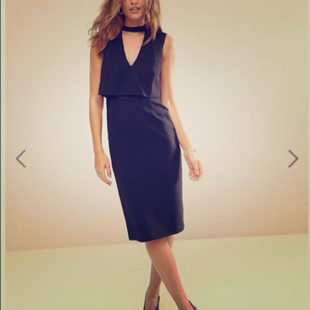 Layered dress with choker